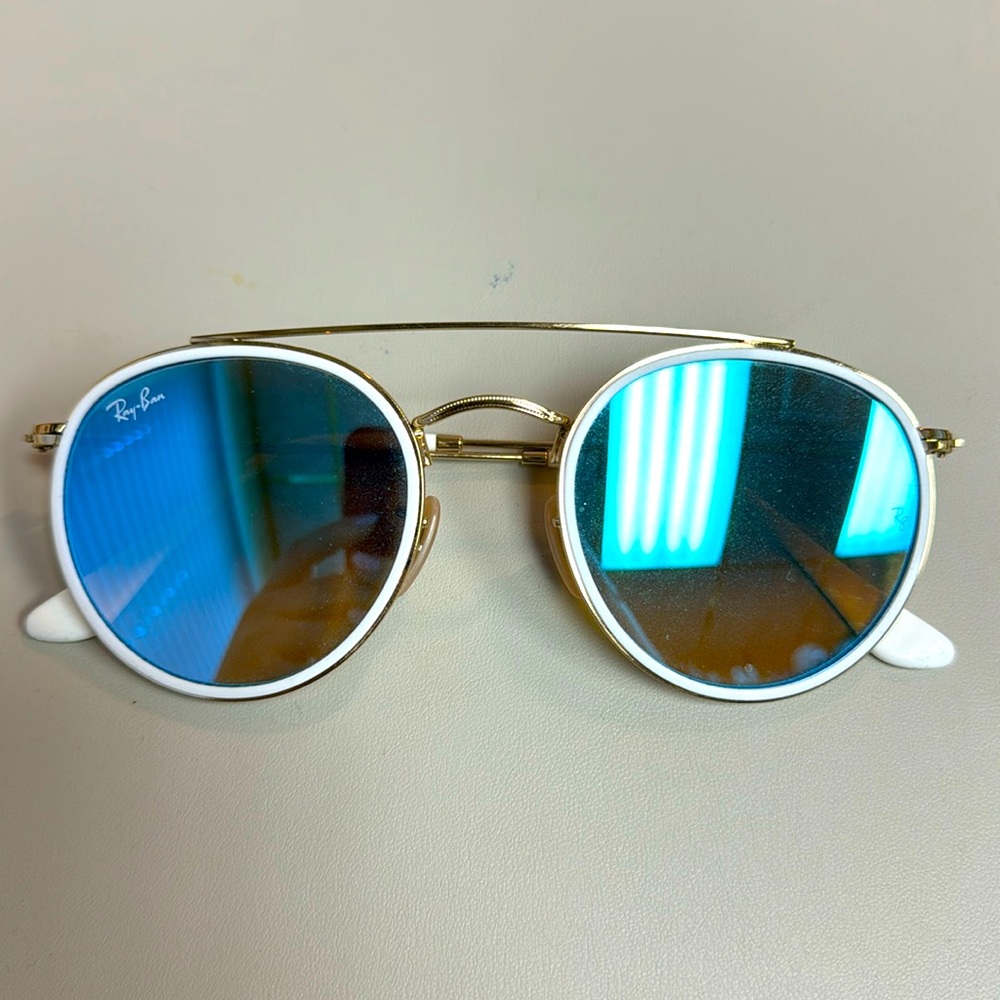 Ray-Ban RB3647 Round Double Bridge Polished Gold Frame with Blue Lenses